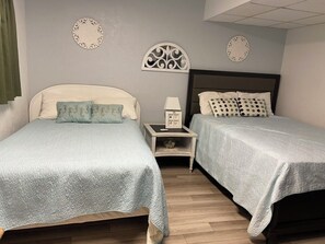 1 bedroom, iron/ironing board, free WiFi