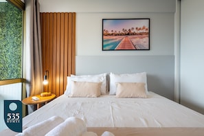 1 chambre, fer et planche à repasser, accès Internet, draps fournis