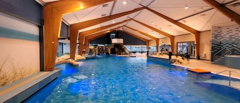 Innenpool, beheizter Pool