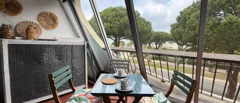 تناول الطعام