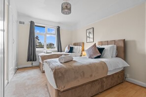 2 bedrooms, free WiFi, bed sheets