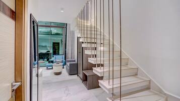 House | 1 bedroom, laptop workspace