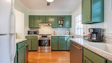 Microwave, oven, stovetop, dishwasher