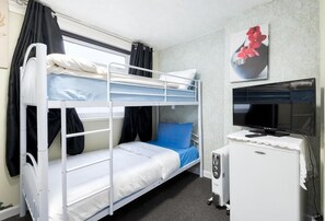 Comfort Quadruple Room | Bathroom