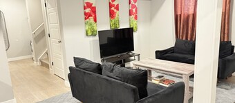 Beautiful 2 Bedrooms basement suite