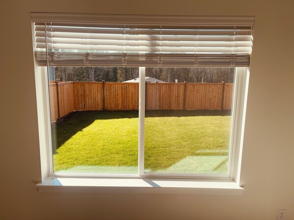 Interior - Cozy Basement - in charming Puyallup (Puyallup)