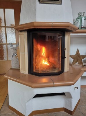 Interior - Cozy vacation apartment with wonderful views, two balconies, underground parking space (Blaichach)