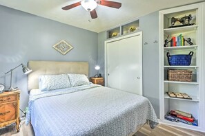 3 bedrooms, desk, iron/ironing board, free WiFi