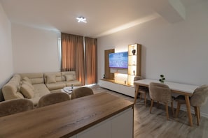 Family Room, Balcony | Interior - Zani's Villa (Vlorë)