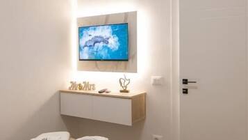 Family Room | Free WiFi, bed sheets