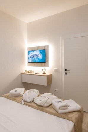 Chambre familiale | Accès au Wi-Fi (inclus), literie fournie