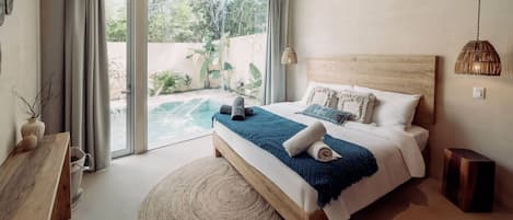 4 bedrooms, iron/ironing board, travel cot, free WiFi
