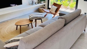 Villa, 4 Bedrooms | Living area - Global Almadies Tauro 12634 (Mogan)