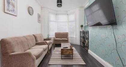 Blackpool Bliss House - 5 Bedrooms