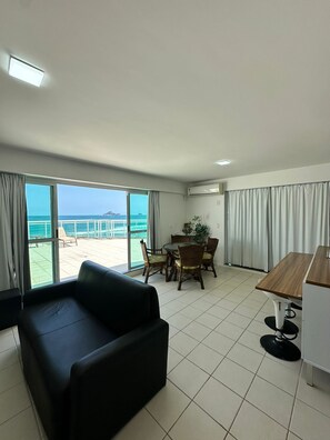 Living area - Rio de Janeiro beach front Pontal Beach Resort (Recreio dos Bandeirantes Rio de Janeiro)