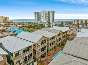 Exterior - Stylish 4BR Retreat w/ Pool & Grill – 5 Min Walk to Beach, Sleeps 12 (Panama City Beach)