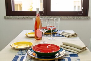 Dining - Flamingo Apartment - La Caletta (La Caletta)