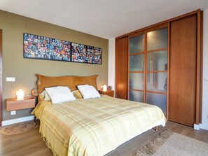 2 bedrooms, iron/ironing board, free WiFi, bed sheets - Panoramic Terraces by Hello Homes Sitges (Sitges)