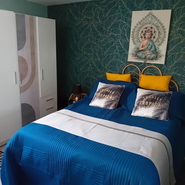 1 soverom, strykejern/-brett, wi-fi og sengetøy