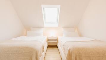 2 Schlafzimmer, Bügeleisen/Bügelbrett, kostenloses WLAN