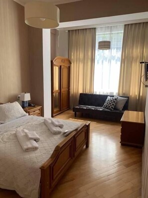 Espace de travail pour ordinateur portable, Wi-Fi gratuit