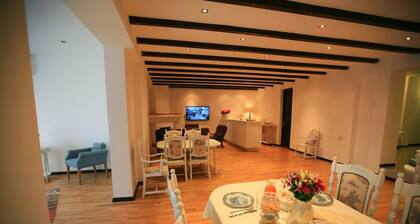 Verahouse