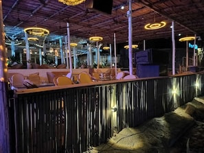 Restaurant - Surf House Beach Resort (Baga)