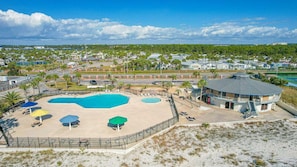 Pool - 639 Octopus Lane - Newly Updated with Fabulous Covered Porch! (Panama City Beach)