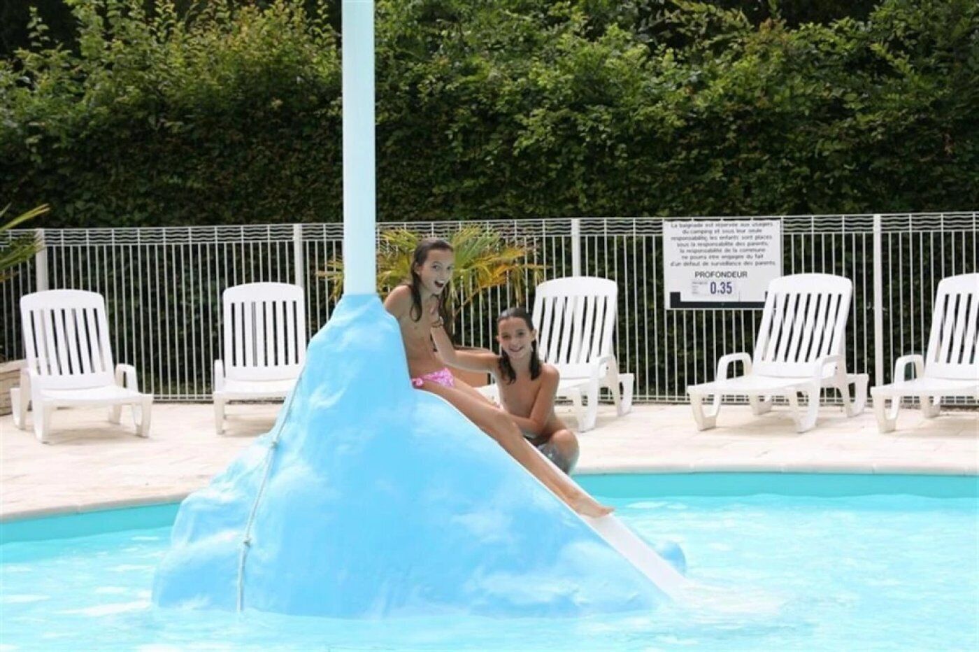 Alberca techada y alberca climatizada