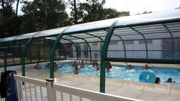 Piscine couverte, piscine chauffée