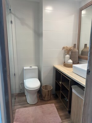 Towels, soap, toilet paper