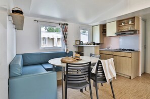 Dining - Camping 4 étoiles - Piscine  - ccb0cfc (Angles)