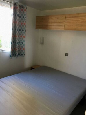 3 bedrooms, WiFi - Camping 4 étoiles - Piscine  - ccb0cfh (Angles)