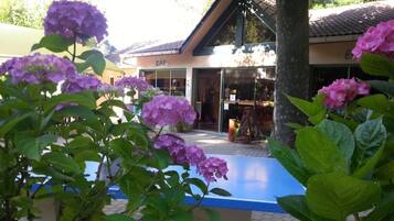Jardines del alojamiento