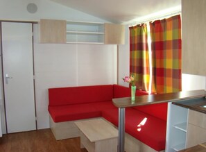 TV, ping pong