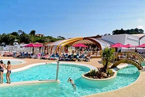 Innenpool, beheizter Pool