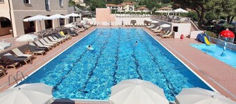 Appartement 3 étoiles - Piscine  - ccb0dgi