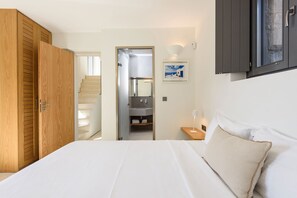 4 bedrooms, free WiFi, bed sheets