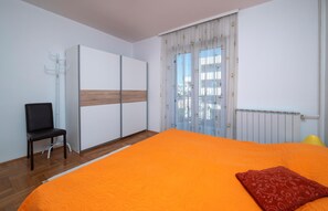 2 bedrooms, free WiFi, bed sheets