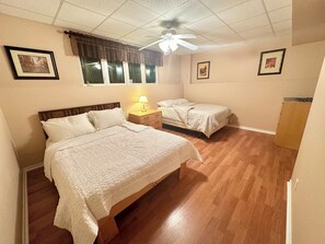 1 bedroom, desk, WiFi, bed sheets