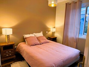 2 chambres, Wi-Fi gratuit, draps fournis