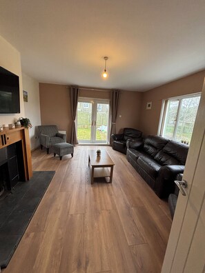 Smart TV - Christina’s Cottage Downpatrick (Raholp)