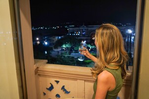 1 多间卧室、遮光窗帘、熨斗/熨板、免费 WiFi