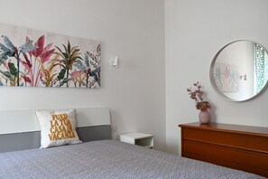 1 bedroom, bed sheets - S347 – Sirolo, delightful two-room apartment with balcony (Sirolo)