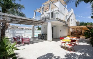 Outdoor dining - Awesome apartment in Marzamemi (Marzamemi)