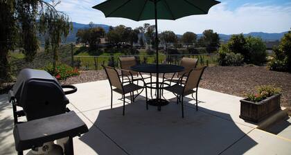 Wine Country Casita with breathtaking views!