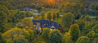 Baronwood Oasis | Pool + Arcade Mega Estate