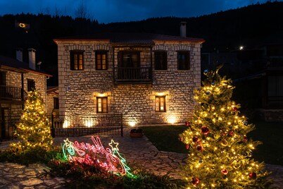 Room 'Standard Family -Xrysopeleia' with Mountain View, Private Terrace and Wi-Fi