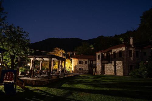 Standard Family – Chryssopileia: Zimmer mit Bergblick, privater Terrasse und WLAN