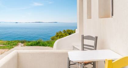 Apartment 'Gefyra' with Sea View, Wi-Fi and Air Conditioning